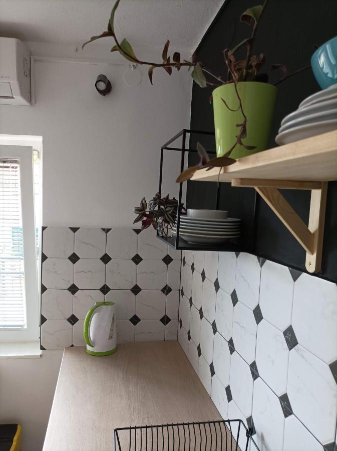 Apartment Seventh Continent Шибеник Экстерьер фото