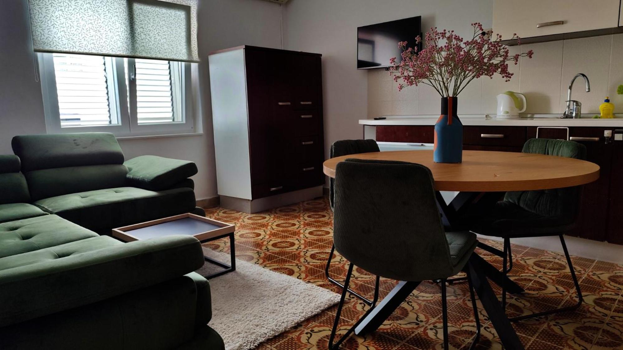 Apartment Seventh Continent Шибеник Экстерьер фото
