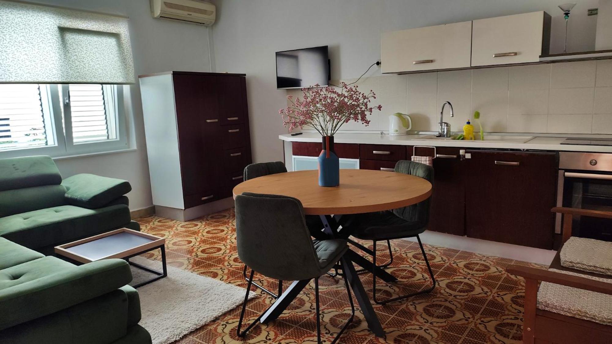 Apartment Seventh Continent Шибеник Экстерьер фото